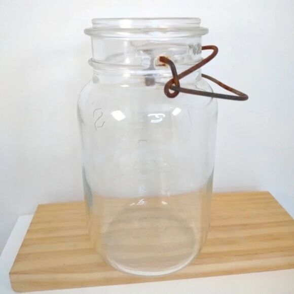 Vintage Atlas E-Z Seal Clear Glass Canning Jar Wire Bail No Lid - Picture 1 of 14